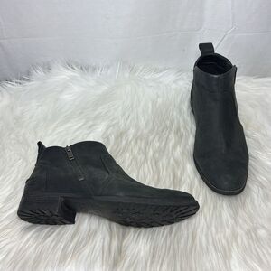 UGG‎ Australia Aureo II Women's Black Suede Ankle Boots Sz 10